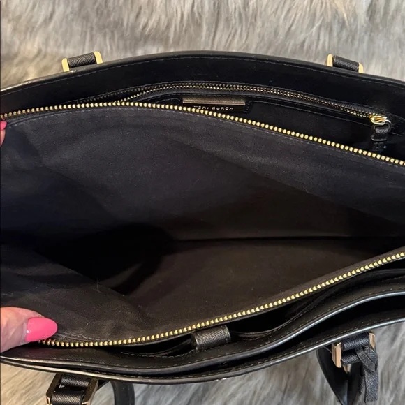 Tory Burch Black Tote Bag PRICE FIRM - Picture 4 of 15